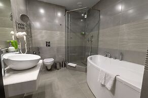 Platan Yuzhniy Hotel