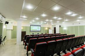Platan Yuzhniy Hotel