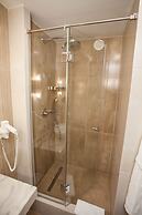 Platan Yuzhniy Hotel