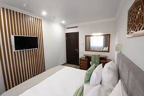 Platan Yuzhniy Hotel