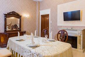Platan Yuzhniy Hotel