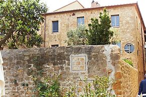 La Bandita Townhouse