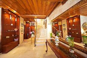 Dilhayat Kalfa Hotel