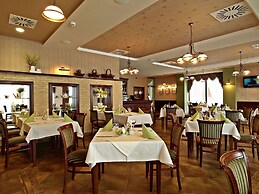 Hotel Fajkier Wellness And Spa