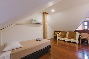 Royal Prince Residence