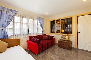 Royal Prince Residence