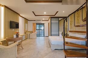 Royal Prince Residence