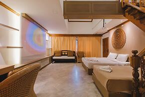 Royal Prince Residence