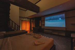 Royal Prince Residence