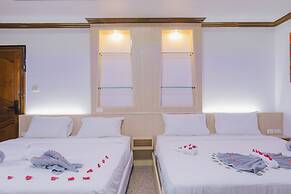 Royal Prince Residence