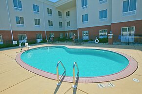 Holiday Inn Express Hotel & Suites Brookhaven by IHG