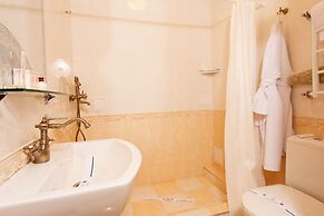 California Boutique Hotel