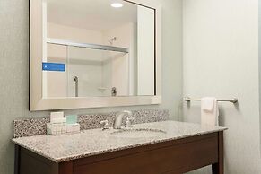 Hampton Inn & Suites Wheeling-The Highlands