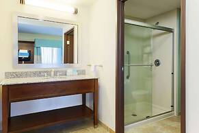 Hampton Inn & Suites Wheeling-The Highlands