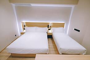 Rest Bugis Hotel