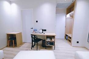 Rest Bugis Hotel