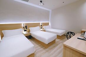 Rest Bugis Hotel
