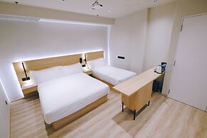 Rest Bugis Hotel