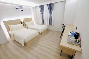 Rest Bugis Hotel