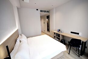 Rest Bugis Hotel