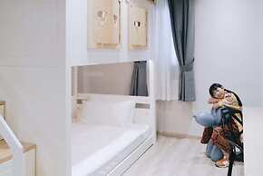 Rest Bugis Hotel