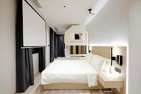 Rest Bugis Hotel
