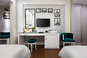 Minerva Church Hotel