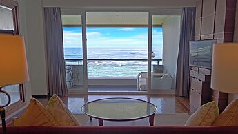 Samabe Bali Suites & Villas