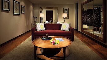 Samabe Bali Suites & Villas