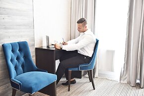 Hermes Hotel