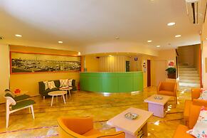 Rodian Gallery Hotel Apartments