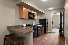 Eagle's Den Suites Carrizo Springs a Travelodge by Wyndham