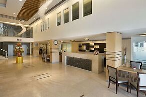 Ramada by Wyndham Chennai Egmore