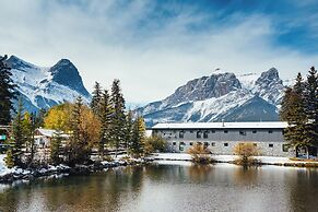 Lamphouse By Basecamp