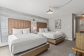 Lamphouse By Basecamp