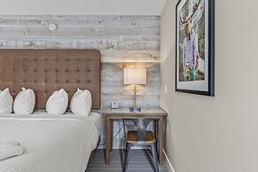 Lamphouse By Basecamp