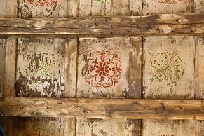 Best Suites Pantheon