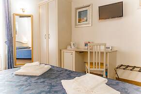 Best Suites Pantheon