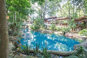 100 Islands Resort & Spa