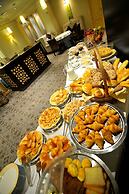 Grand Hotel Tien Shan