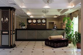 Grand Hotel Tien Shan