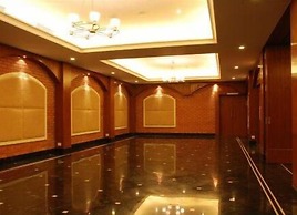 SFO Hotel and Suites