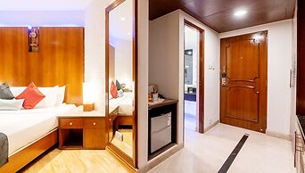 SFO Hotel and Suites