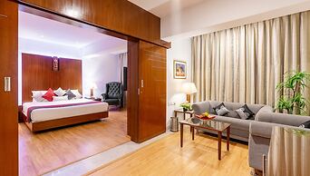 SFO Hotel and Suites