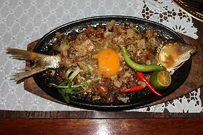 Deep Forest Garden Hotel