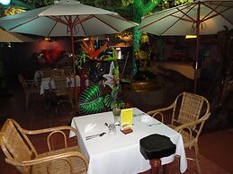 Deep Forest Garden Hotel