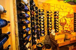 Deep Forest Garden Hotel