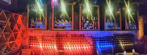 Deep Forest Garden Hotel