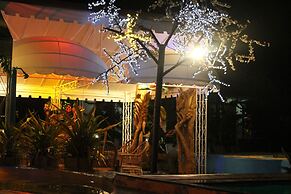 Deep Forest Garden Hotel