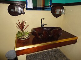 Deep Forest Garden Hotel